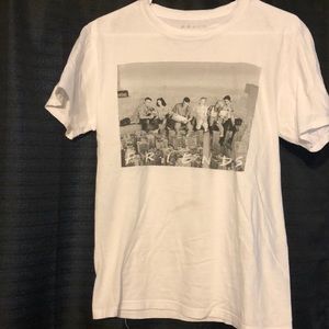 Friends short sleeve tee